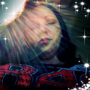 Meet your Posher, Lea